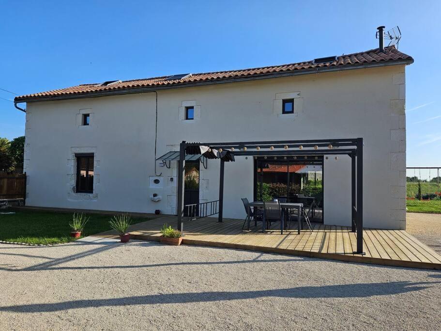 Chaunay Maison Poitevine 9/10 Personnes מראה חיצוני תמונה